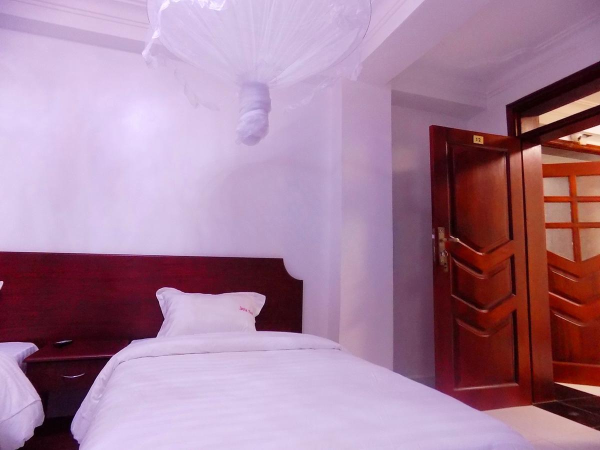 Sunrise Hotel Kampala Zewnętrze zdjęcie