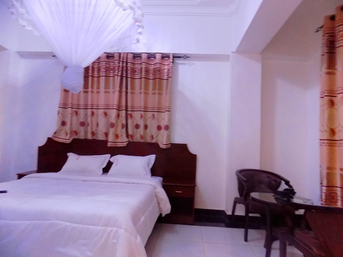 Sunrise Hotel Kampala Zewnętrze zdjęcie