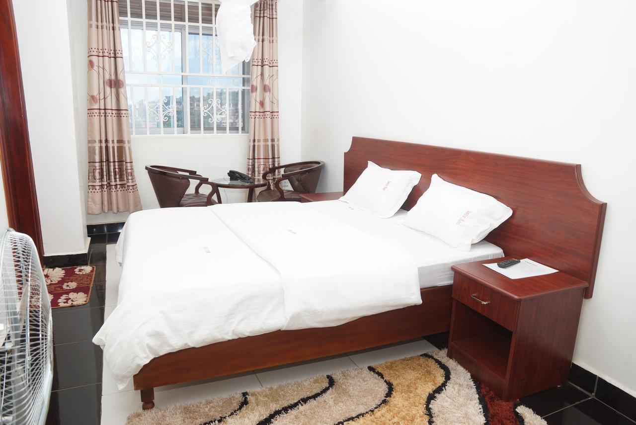 Sunrise Hotel Kampala Zewnętrze zdjęcie