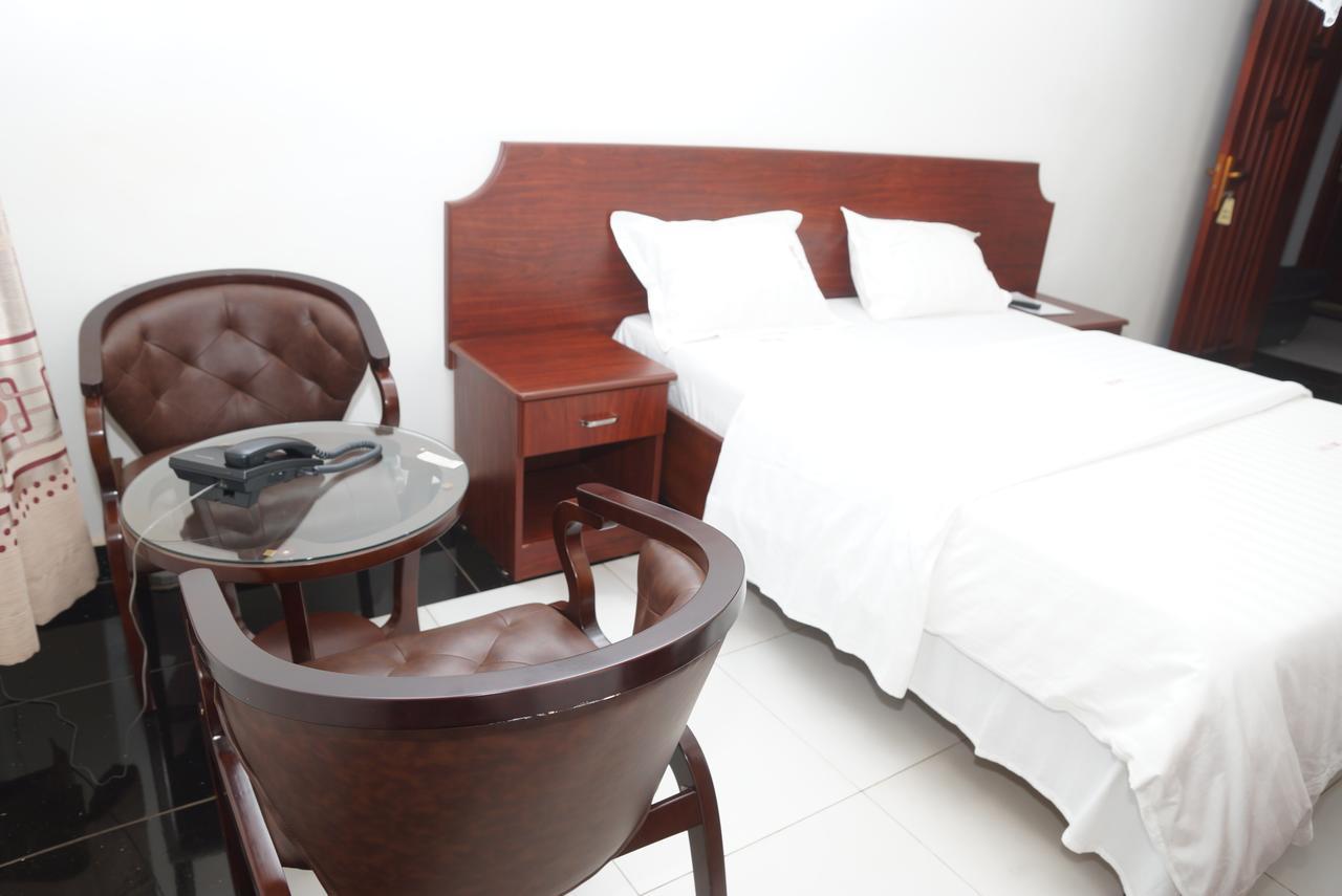 Sunrise Hotel Kampala Zewnętrze zdjęcie